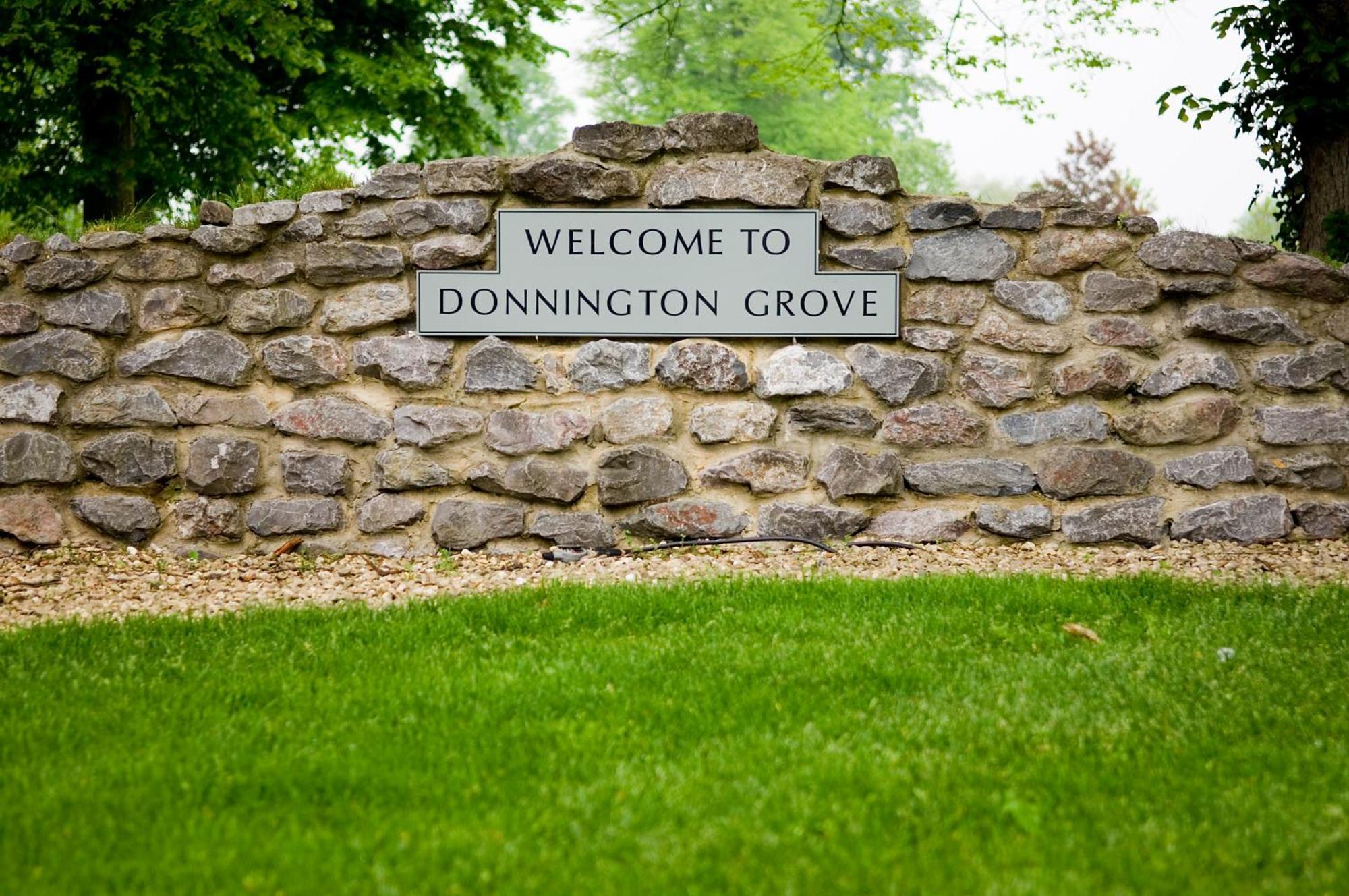 Гостевой дом Donnington Grove Ньюбери Экстерьер фото